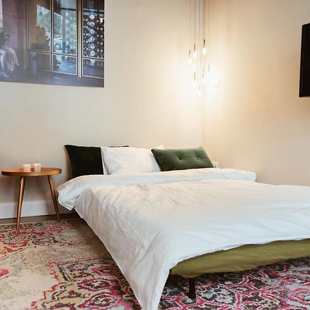 Loftbruecke, Apartment Am Platz Der Luftbruecke Berlin Eksteriør billede